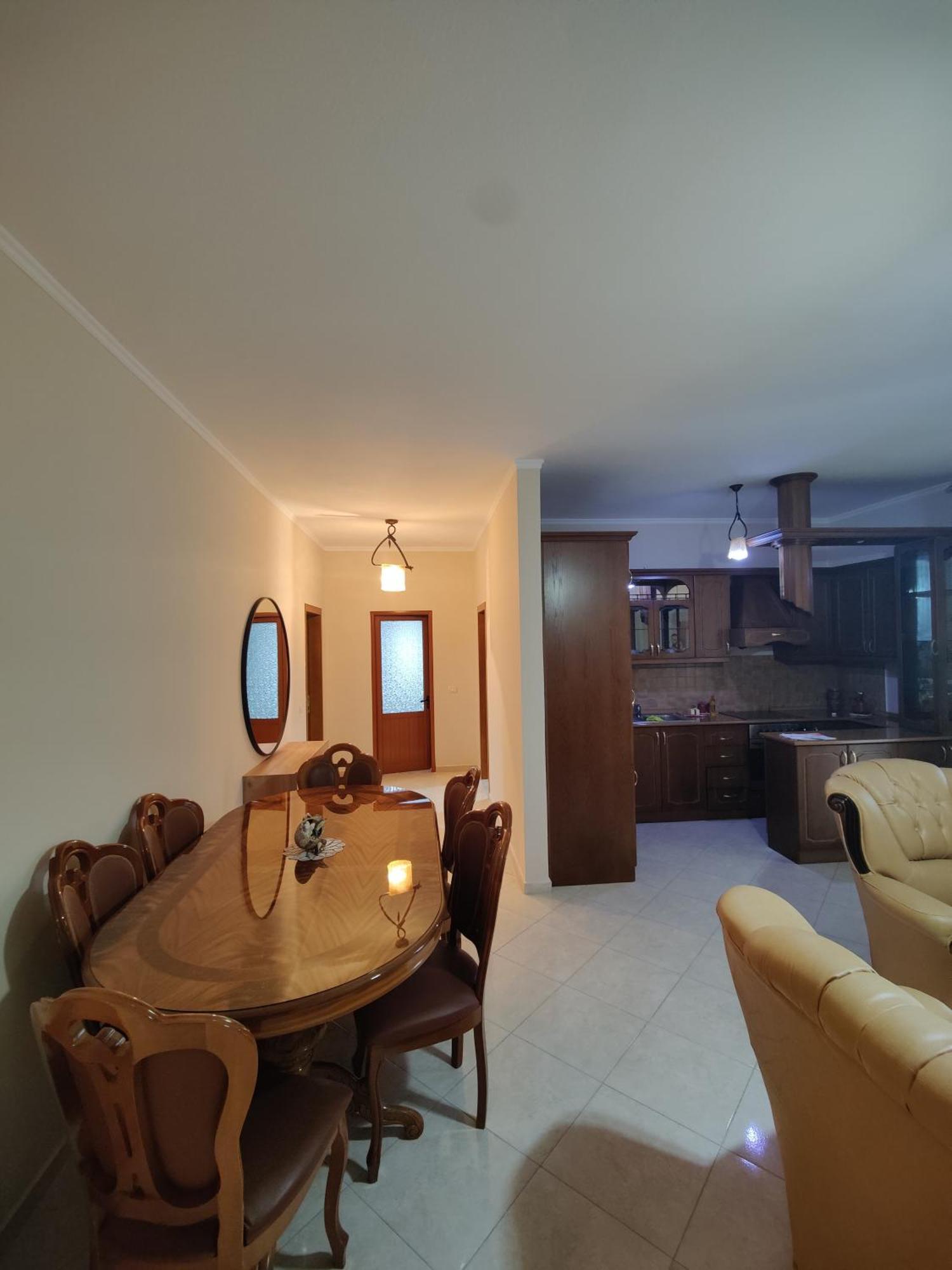 City Center Apartment Berat Eksteriør billede